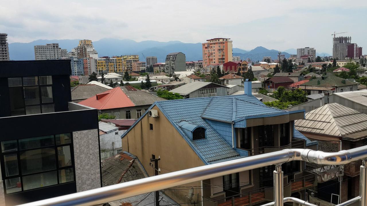 Blossom Hotel Μπατούμι Εξωτερικό φωτογραφία