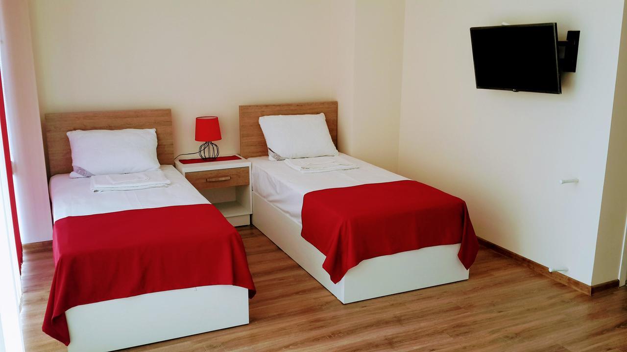 Blossom Hotel Μπατούμι Εξωτερικό φωτογραφία