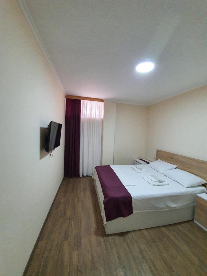 Blossom Hotel Μπατούμι Εξωτερικό φωτογραφία