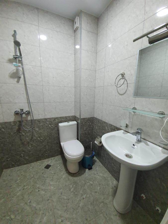 Blossom Hotel Μπατούμι Εξωτερικό φωτογραφία