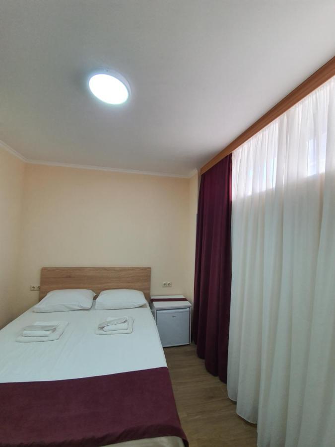 Blossom Hotel Μπατούμι Εξωτερικό φωτογραφία