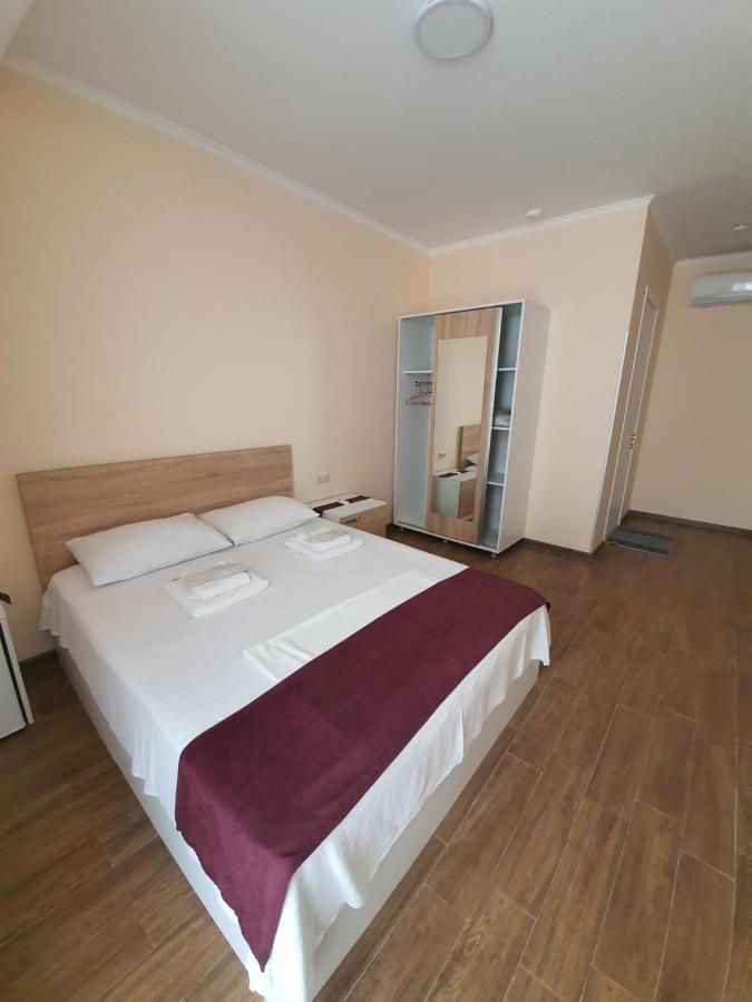 Blossom Hotel Μπατούμι Εξωτερικό φωτογραφία
