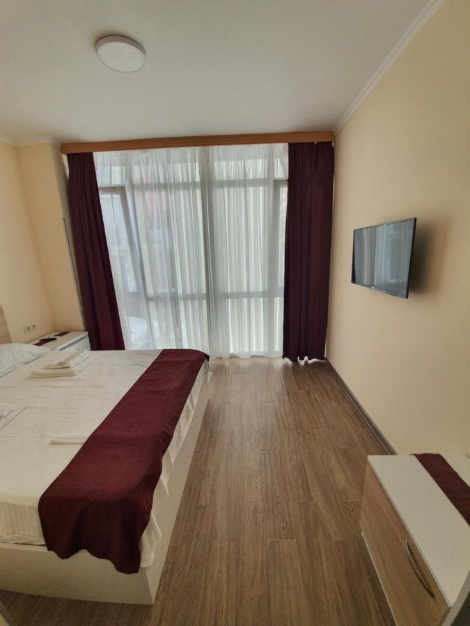 Blossom Hotel Μπατούμι Εξωτερικό φωτογραφία