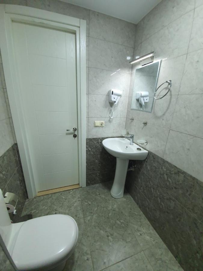 Blossom Hotel Μπατούμι Εξωτερικό φωτογραφία