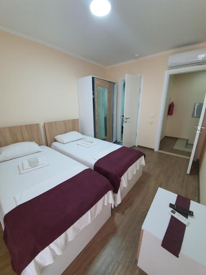 Blossom Hotel Μπατούμι Εξωτερικό φωτογραφία