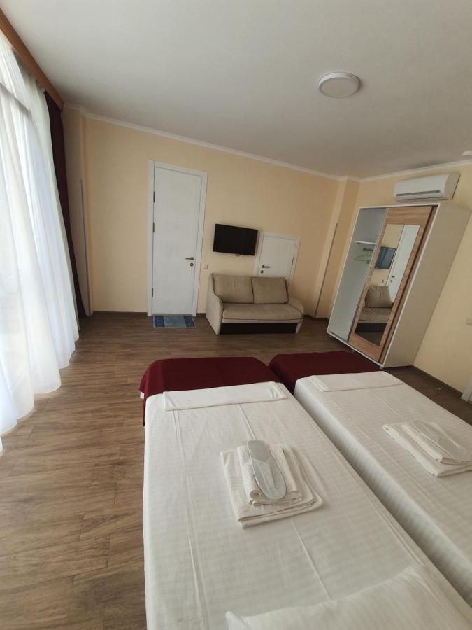 Blossom Hotel Μπατούμι Εξωτερικό φωτογραφία