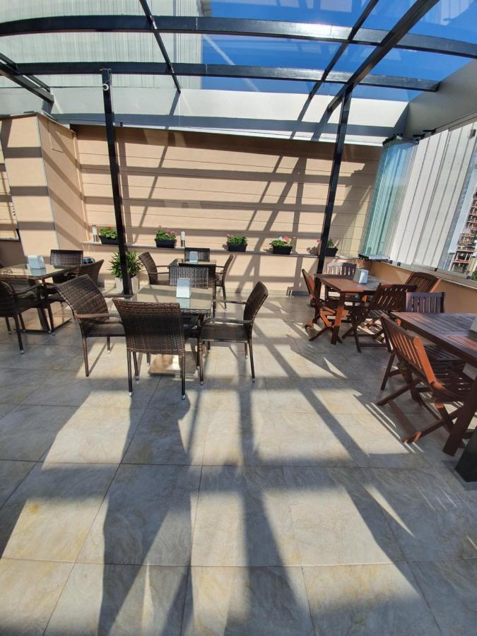 Blossom Hotel Μπατούμι Εξωτερικό φωτογραφία